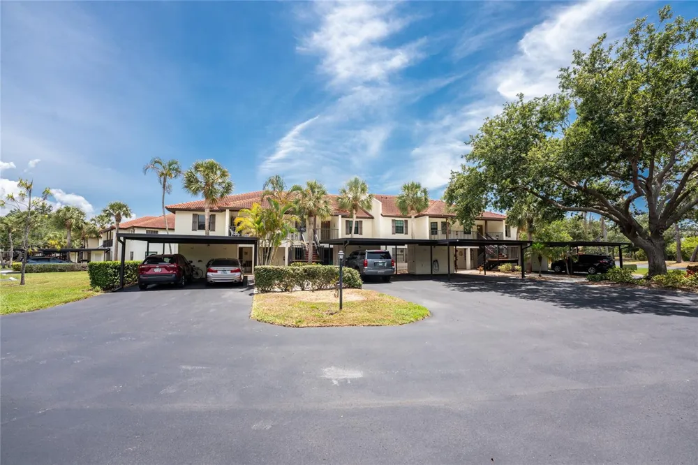 511 PINE HOLLOW CIRCLE #511 Englewood, FL 34223