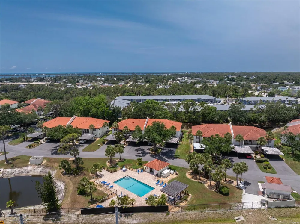 511 PINE HOLLOW CIRCLE #511 Englewood, FL 34223