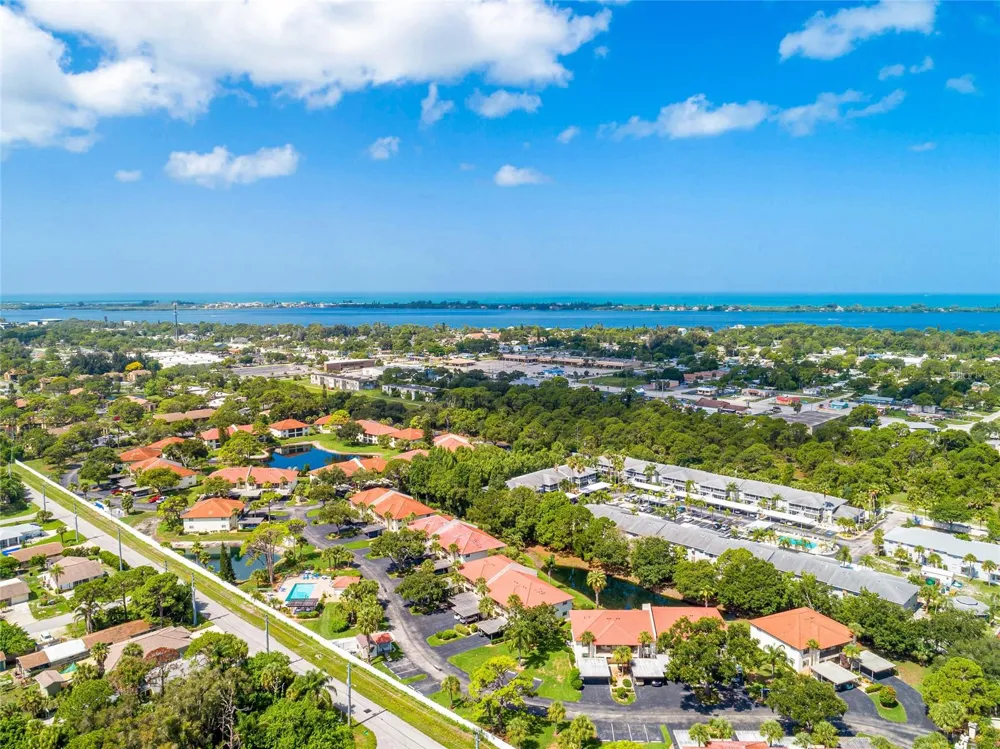 511 PINE HOLLOW CIRCLE #511 Englewood, FL 34223