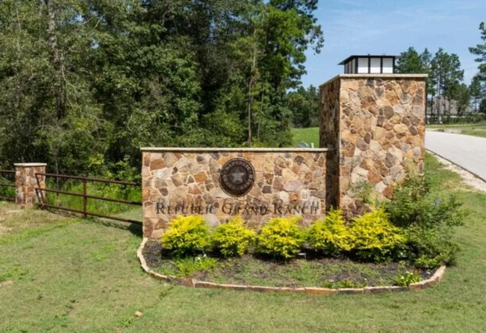 15750 Wooded Trail Way Willis, TX 77378