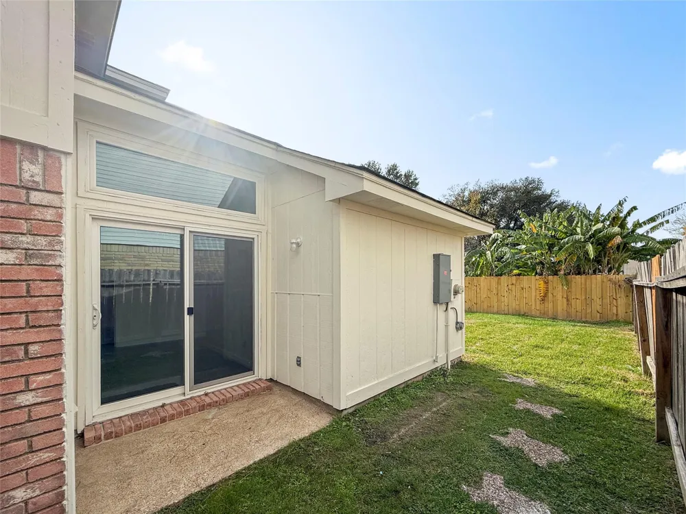 13635 Repa Lane Houston, TX 77014