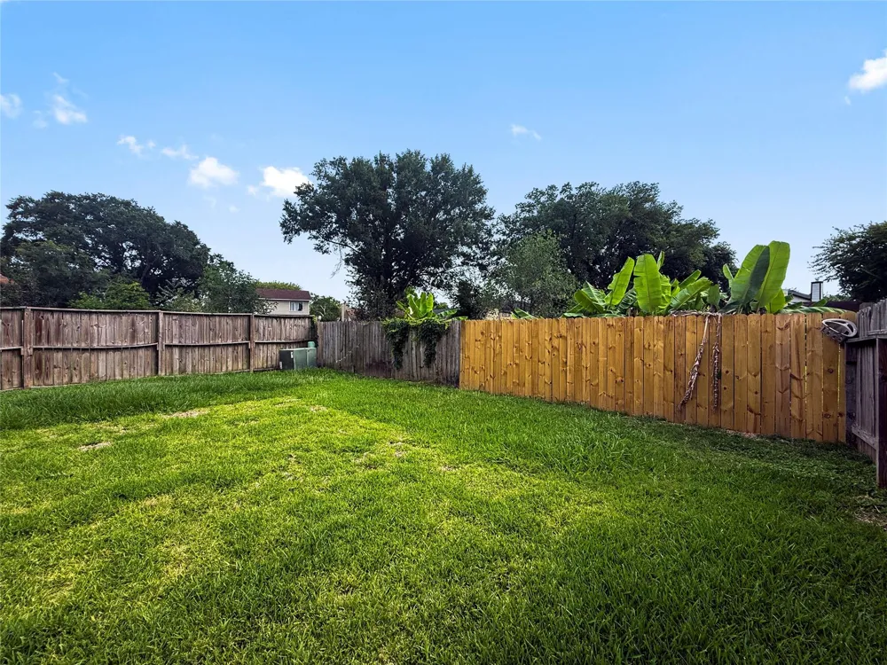 13635 Repa Lane Houston, TX 77014