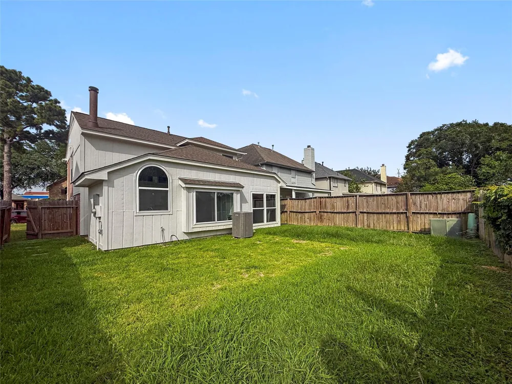 13635 Repa Lane Houston, TX 77014