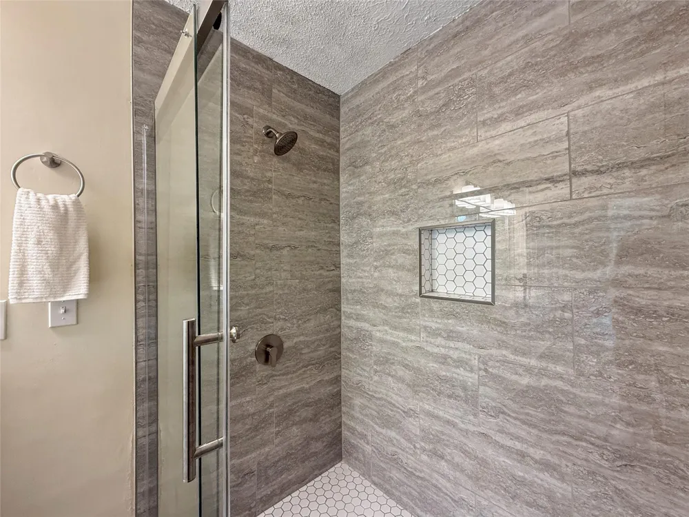 13635 Repa Lane Houston, TX 77014