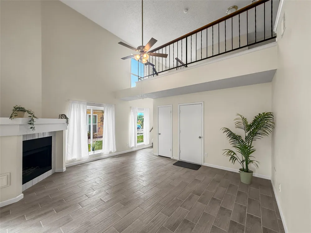 13635 Repa Lane Houston, TX 77014