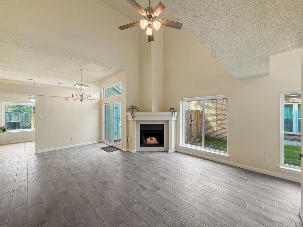 13635 Repa Lane Houston, TX 77014
