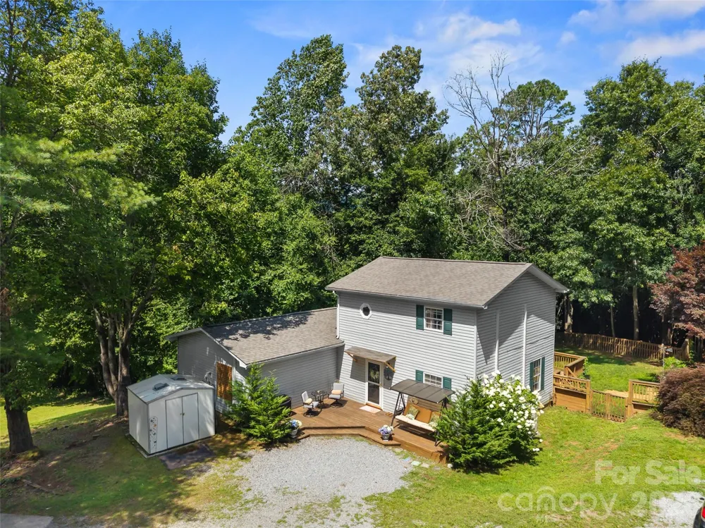 105 Big Bear Drive Pisgah Forest, NC 28768