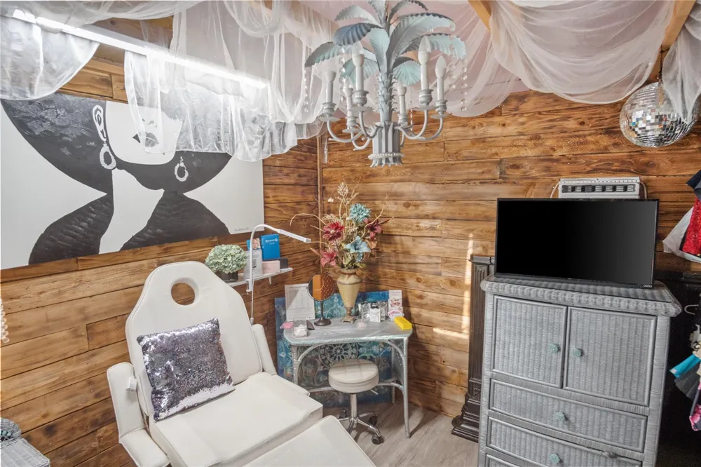 1129 Prides Lane Bolivar Peninsula, TX 77650