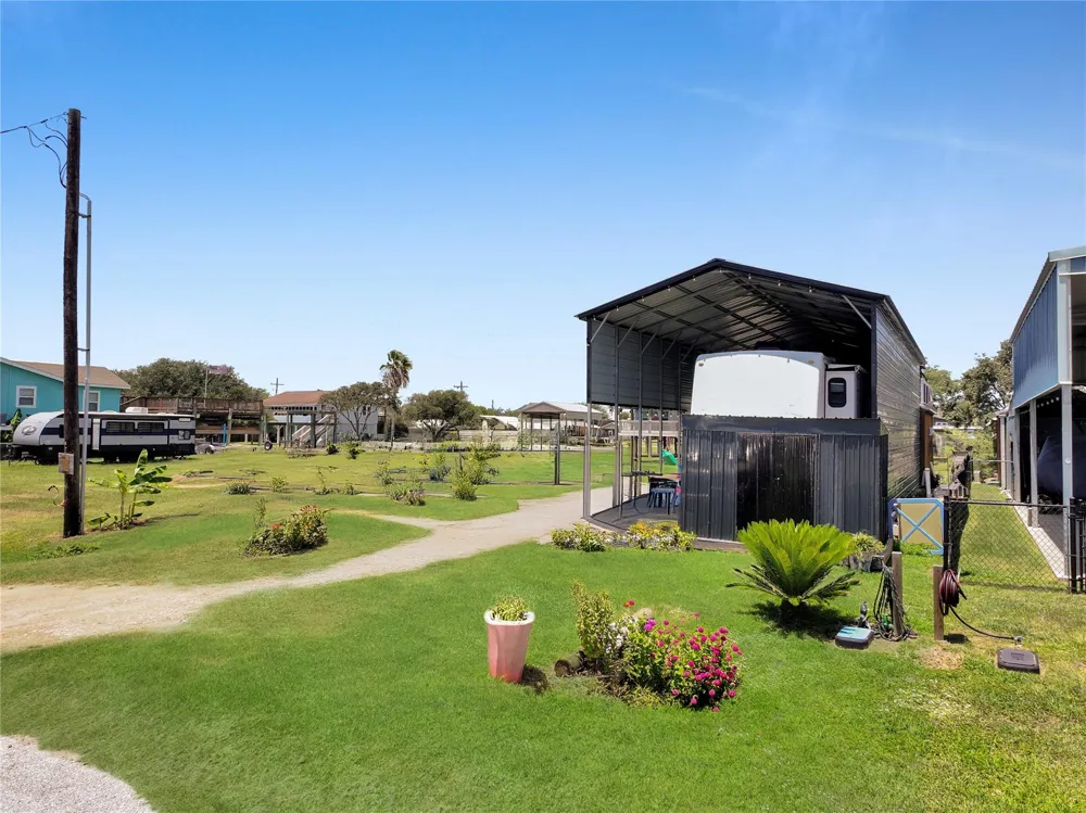 1129 Prides Lane Bolivar Peninsula, TX 77650