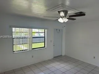 1635 NW 1st Ave Florida City, FL 33034