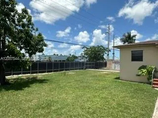 1635 NW 1st Ave Florida City, FL 33034