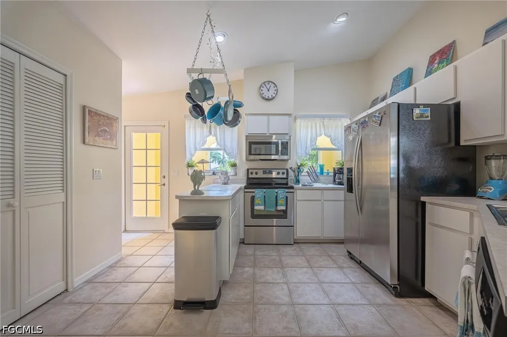 SW 26th Place Cape Coral, FL 33914