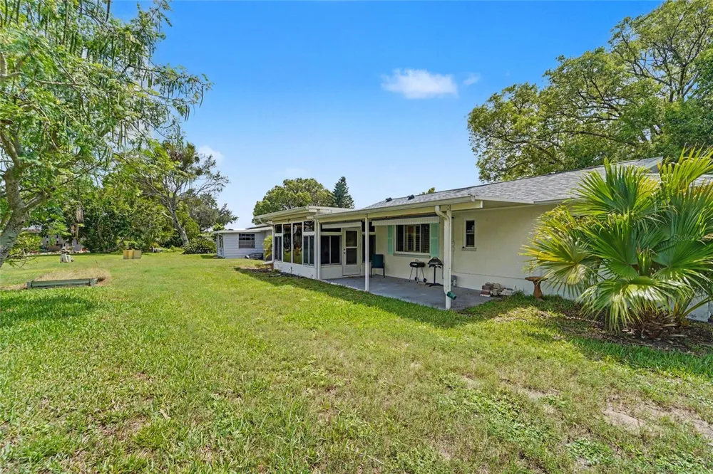 1496 QUEEN ANNE DRIVE Palm Harbor, FL 34684