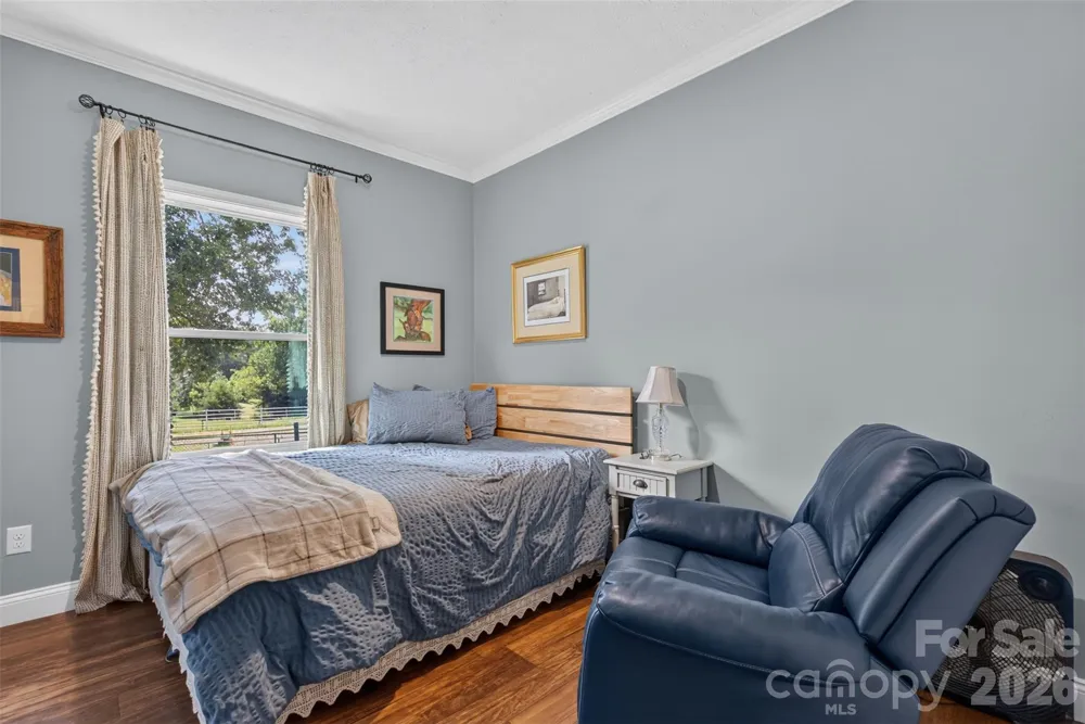 1568 John Smith Road Columbus, NC 28722