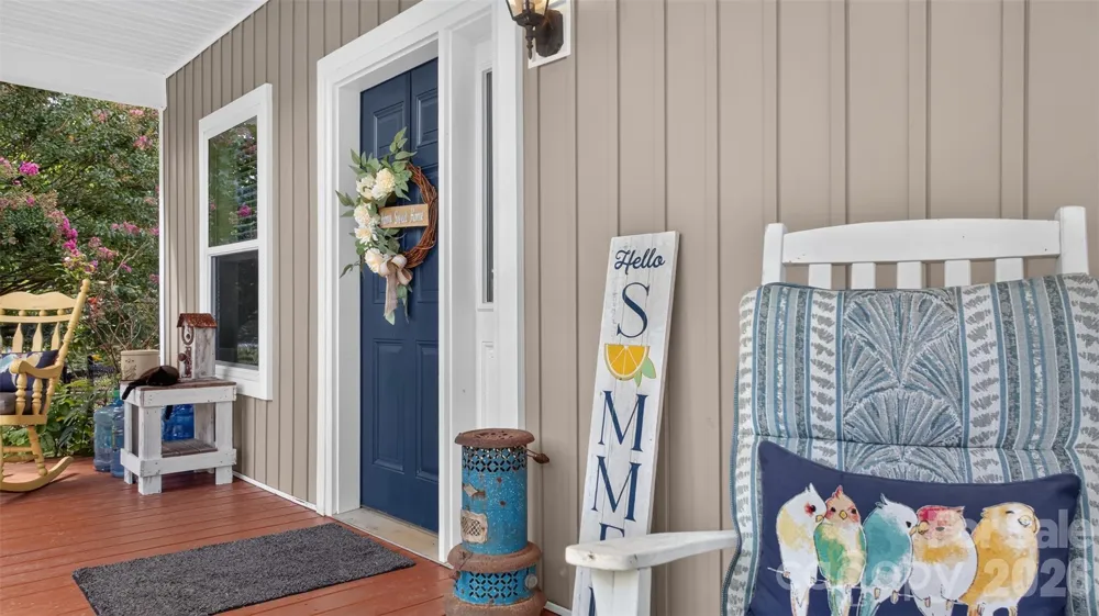 1568 John Smith Road Columbus, NC 28722