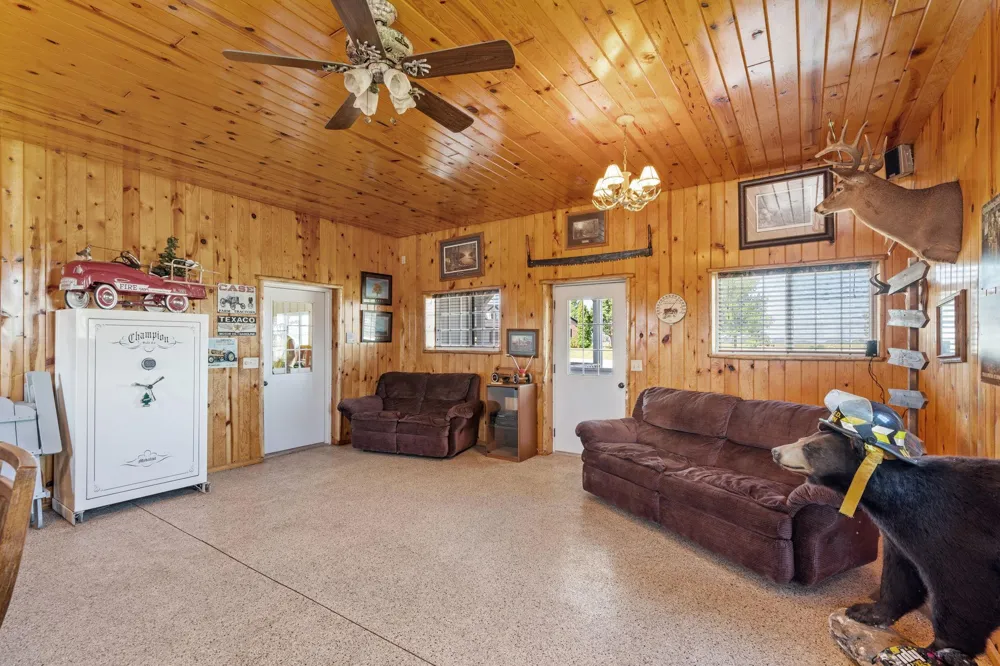 46445 250th Street Gaylord, MN 55334