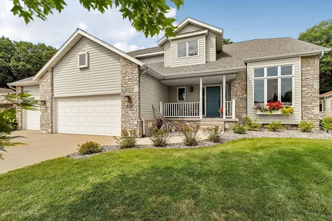 1070 Sunwood Park Lane