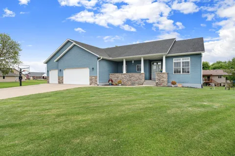 375 Hickory Lane NE