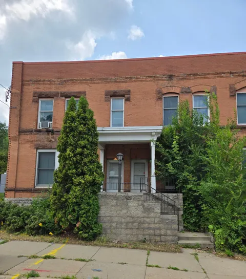 565 State Street #5