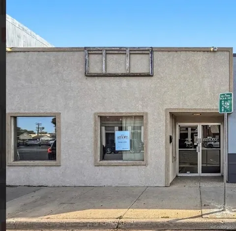 114 Strong Street