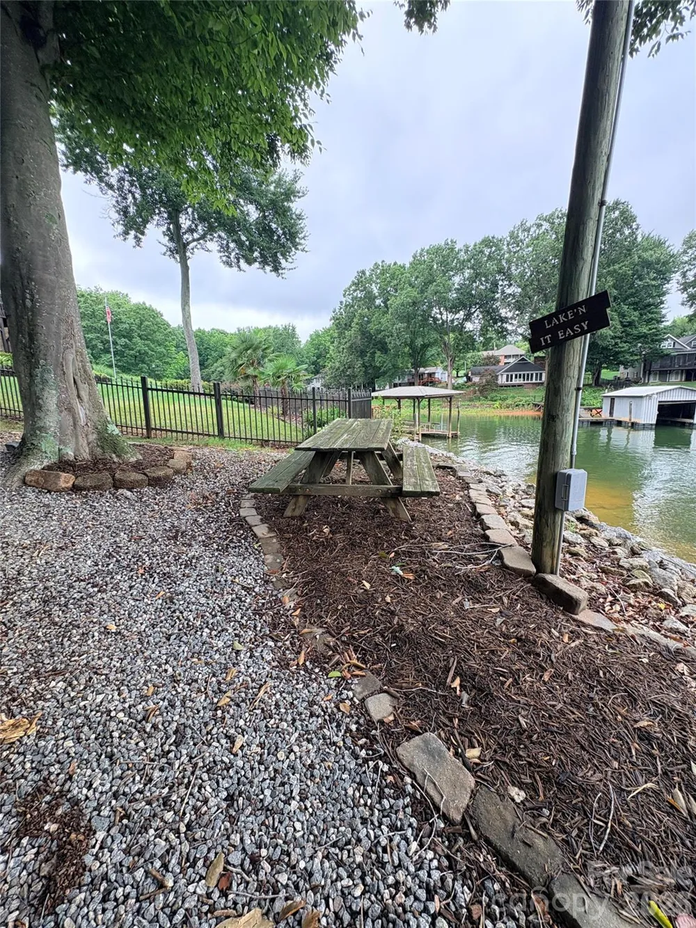 4177 Soaring Court #5 Sherrills Ford, NC 28673