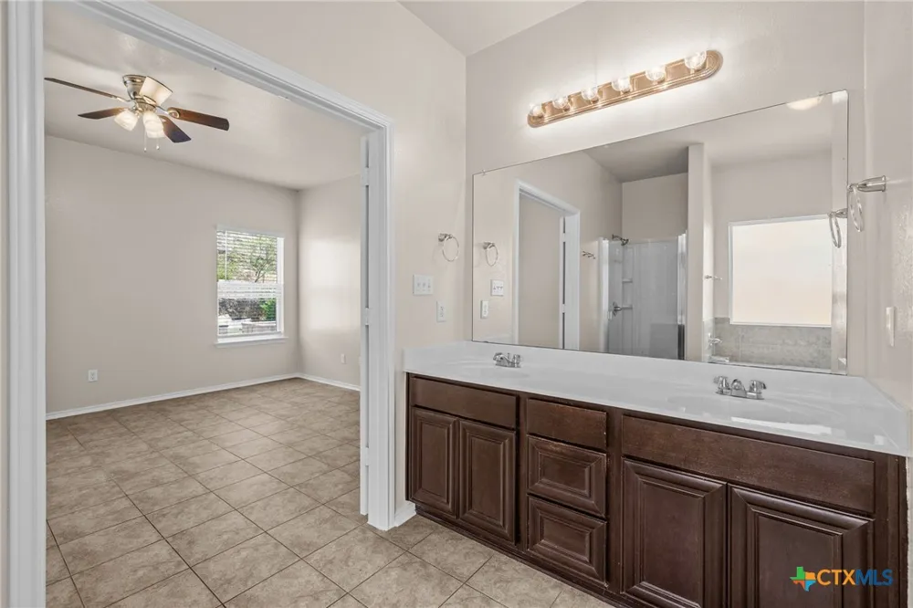 6308 Blayney Drive Killeen, TX 76549