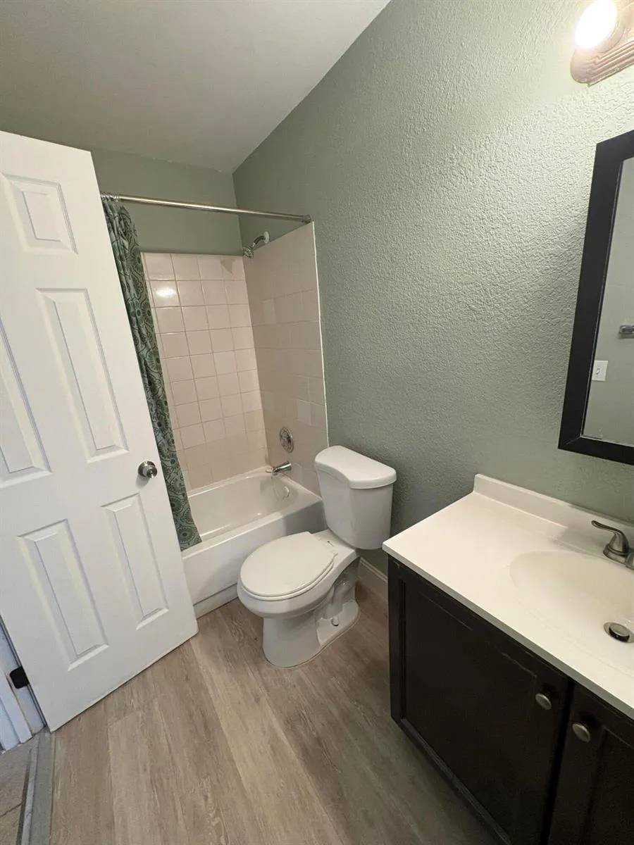 3801 Van Cott Circle West Palm Beach, FL 33403