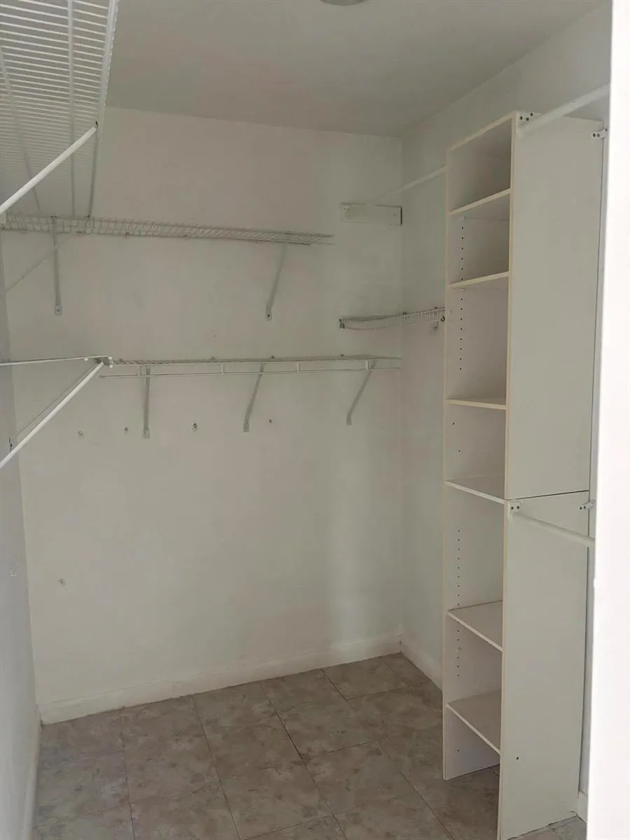 3801 Van Cott Circle West Palm Beach, FL 33403