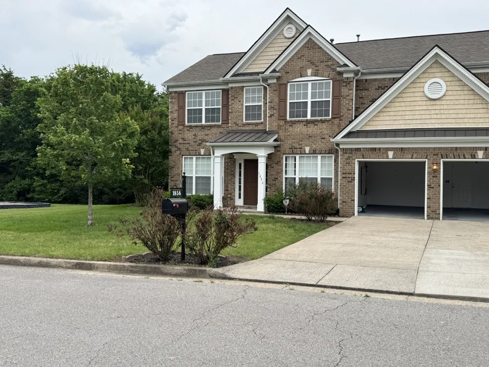 1856 Erlinger Drive Nolensville, TN 37135