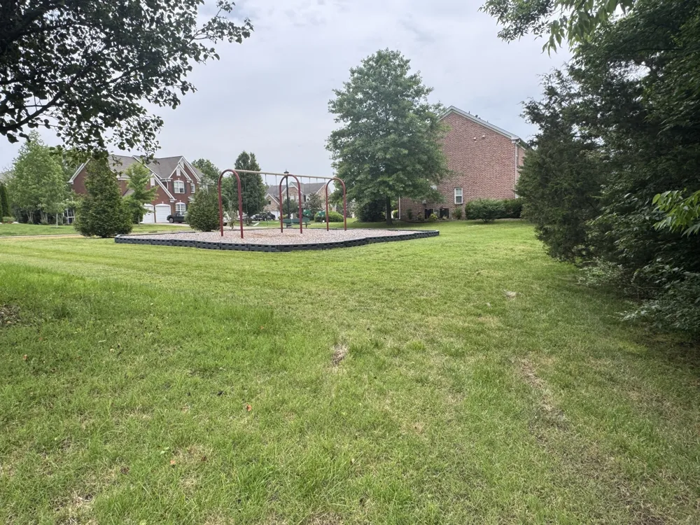 1856 Erlinger Drive Nolensville, TN 37135