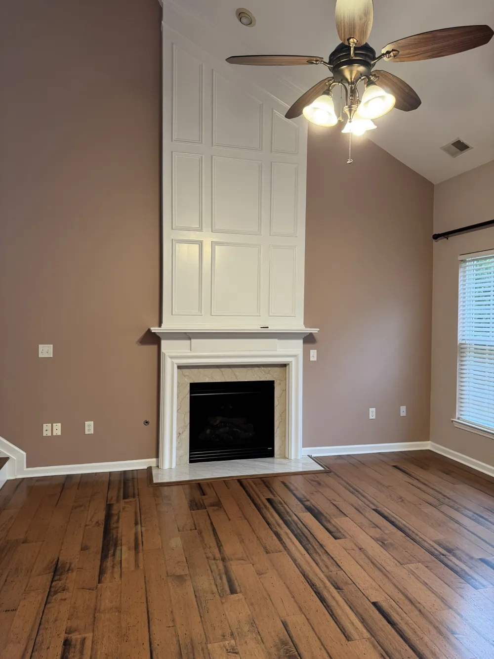 1856 Erlinger Drive Nolensville, TN 37135