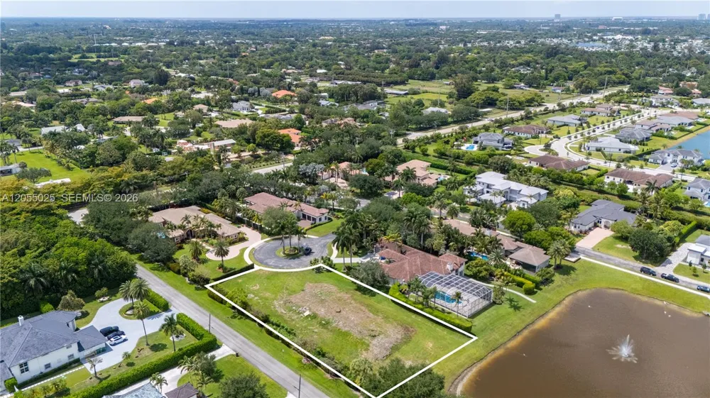 2270 Dorado Ave Davie, FL 33324