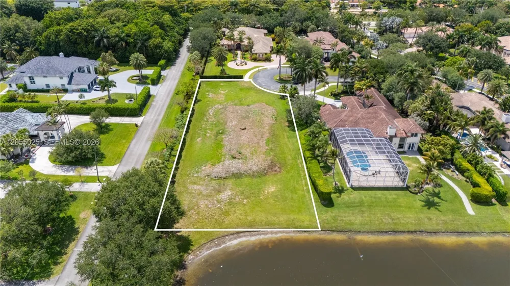 2270 Dorado Ave Davie, FL 33324