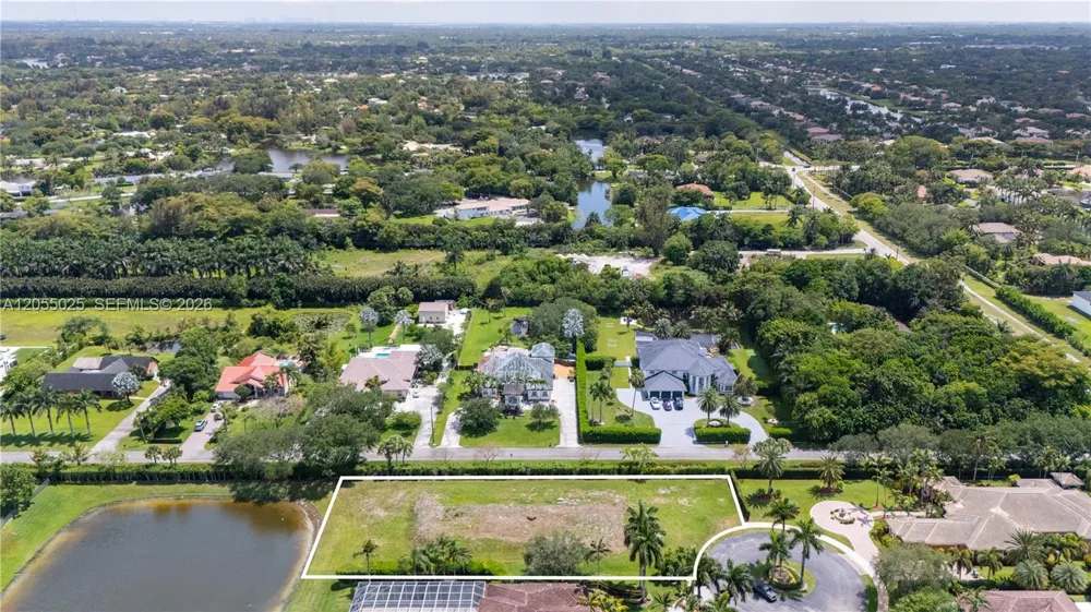 2270 Dorado Ave Davie, FL 33324