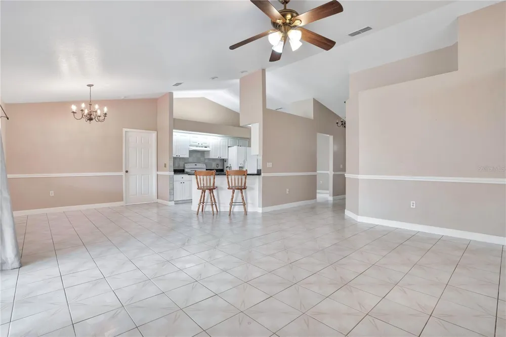 667 JESSANDA CIR Lakeland, FL 33813