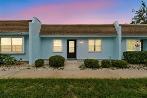 11110 CARRIAGE HILL DRIVE #5