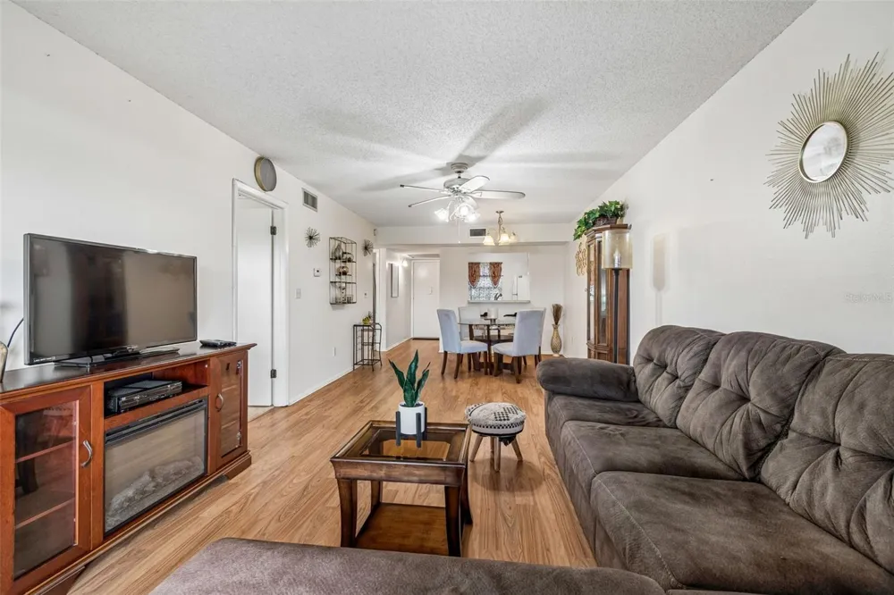 11110 CARRIAGE HILL DRIVE #5 Port Richey, FL 34668