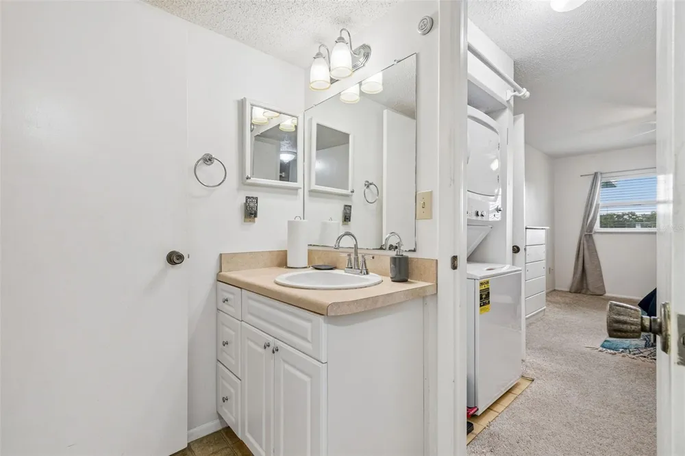 11110 CARRIAGE HILL DRIVE #5 Port Richey, FL 34668
