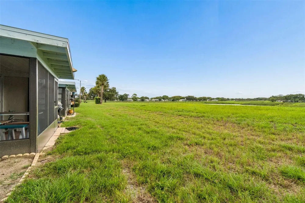 11110 CARRIAGE HILL DRIVE #5 Port Richey, FL 34668