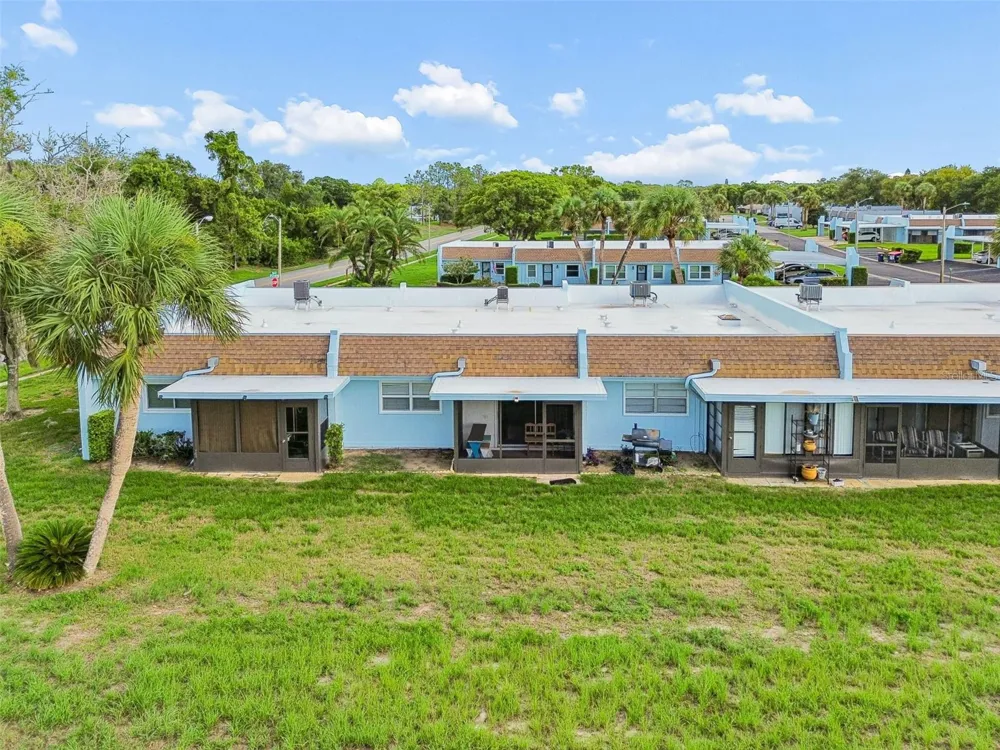 11110 CARRIAGE HILL DRIVE #5 Port Richey, FL 34668