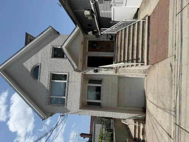 6140 173rd Street Fresh Meadows, NY 11365