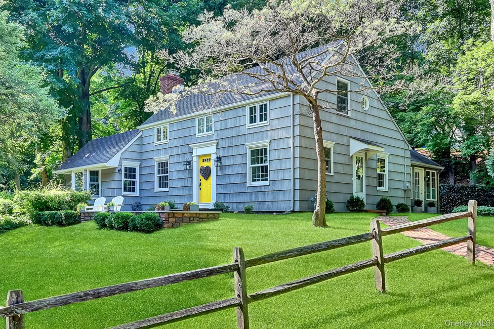 2 Dogwood Drive Stony Brook, NY 11790