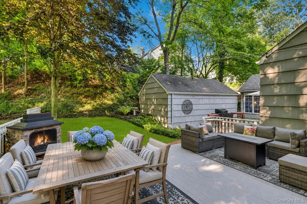 2 Dogwood Drive Stony Brook, NY 11790