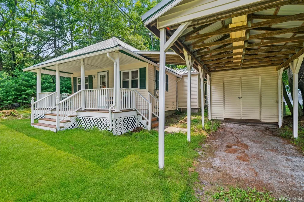 223 Yulan-Barryville Road Barryville, NY 12719