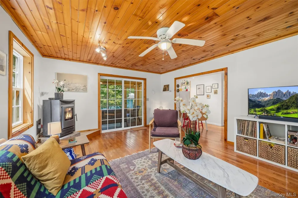 223 Yulan-Barryville Road Barryville, NY 12719