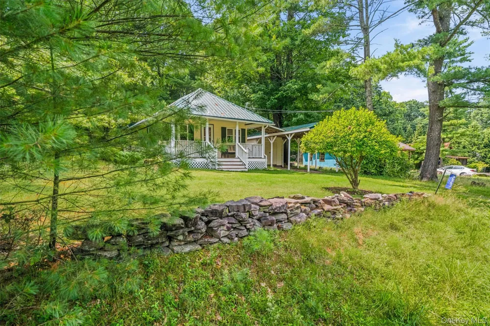 223 Yulan-Barryville Road Barryville, NY 12719