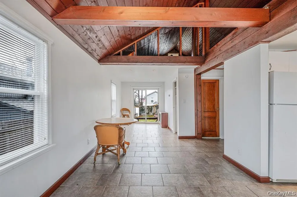 8 Eastern  concourse Amityville, NY 11701