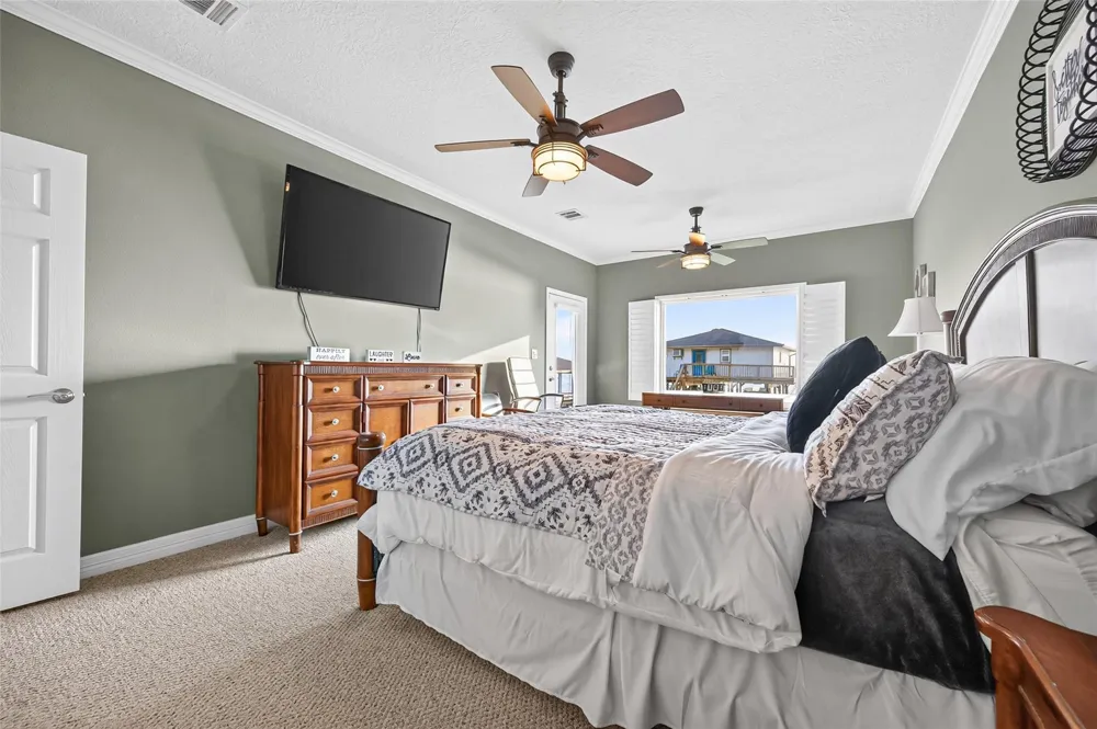 200 Little Dove Livingston, TX 77351
