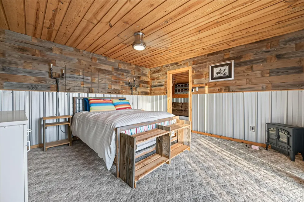 200 Little Dove Livingston, TX 77351