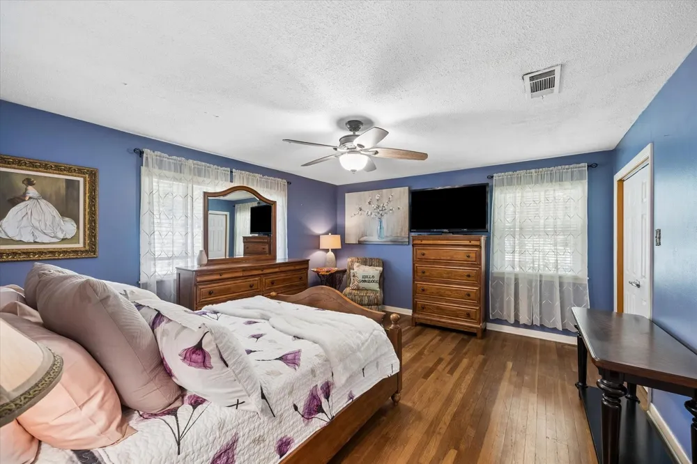 1011 Atchison Street Sealy, TX 77474
